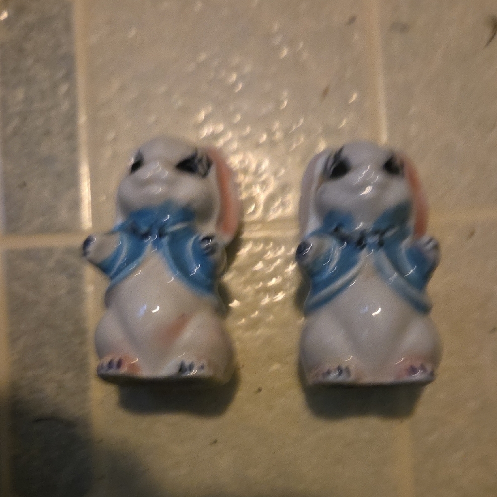Ceramic Bunny Figurines - Blue and White Anthropomorphic  Salt An Pepper Shakers